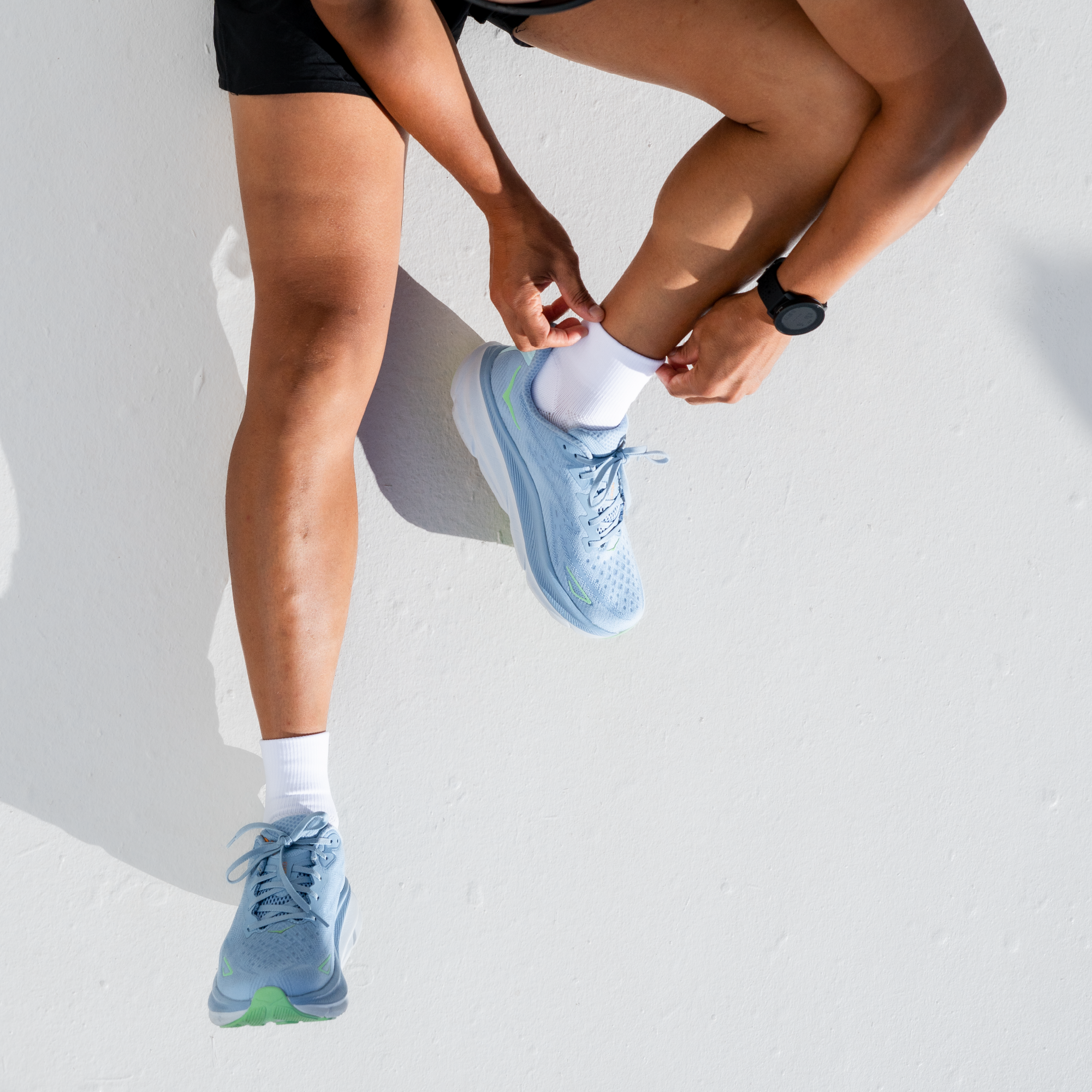 White Running Quarter Bundle (4 Pack)